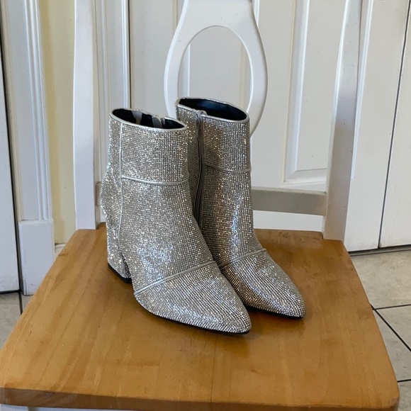 A New DayElegant Silver Ankle Boots - Picture 5 of 8